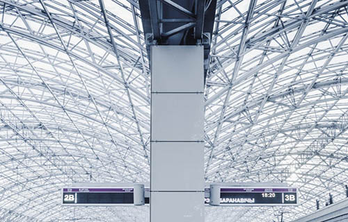 Leistungen metal roof